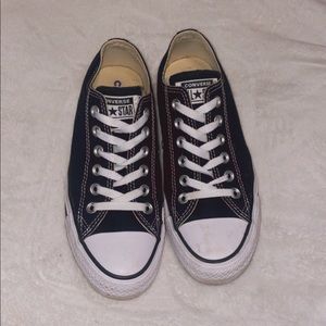 Black converse